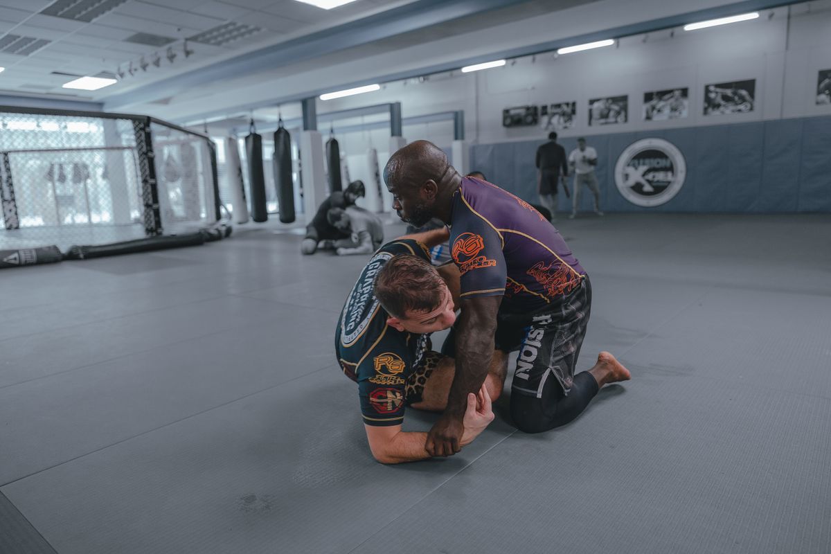 BJJ grappling submission training ground techniques