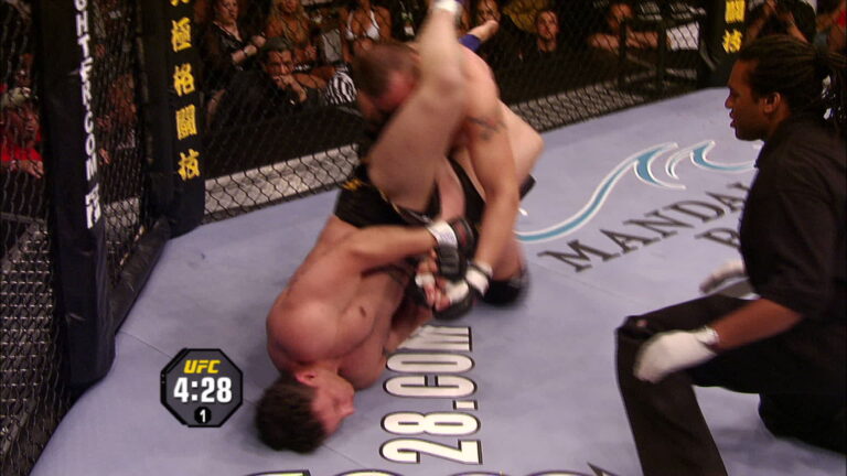 Frank Mir armbar finish over Tim Sylvia UFC 48