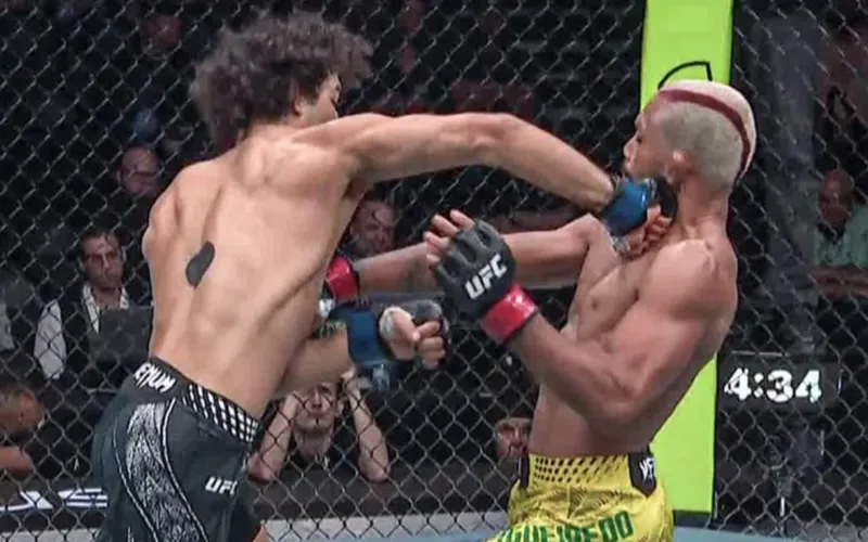 Payton Talbott TKOs Deiveson Figueiredo at UFC 332